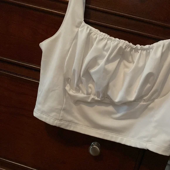 White Ruched Bust Crop Top - Picture 5 of 6
